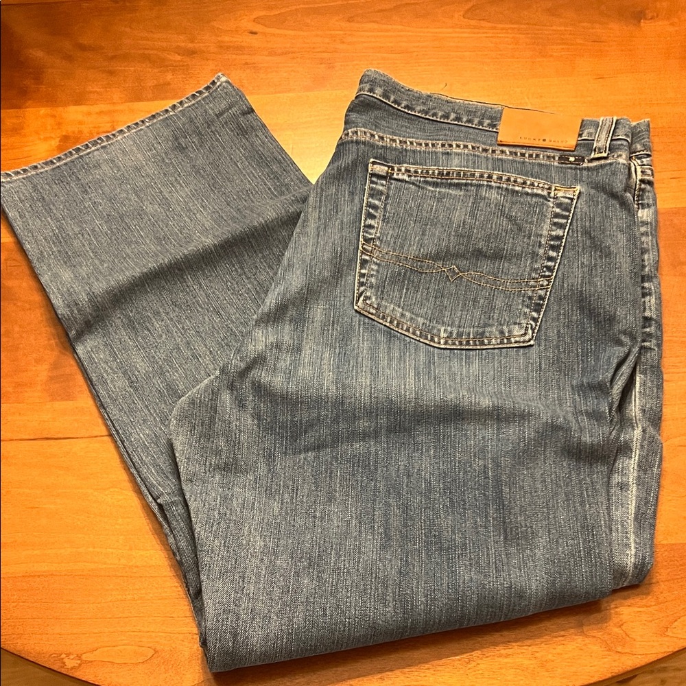 Lucky Brand Men's Straight Fit Blue Jeans